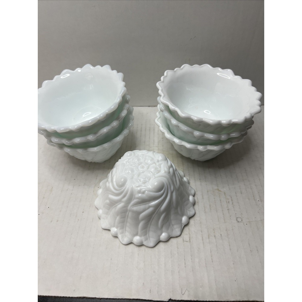 Vintage Indiana Milk Glass Wild Rose Berry Bowl Set 7 Small